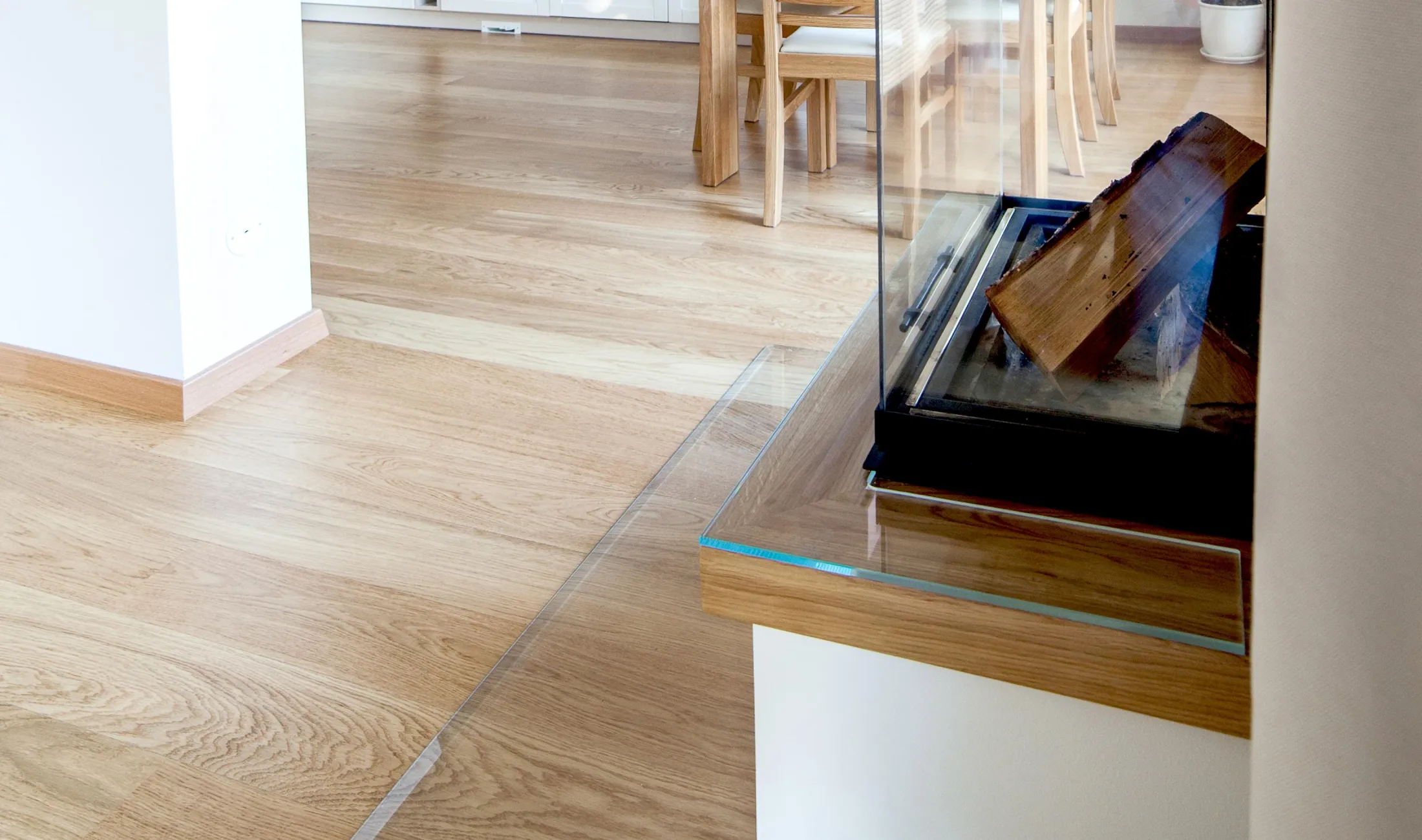 Bodenschutz aus Glas für Kaminofen